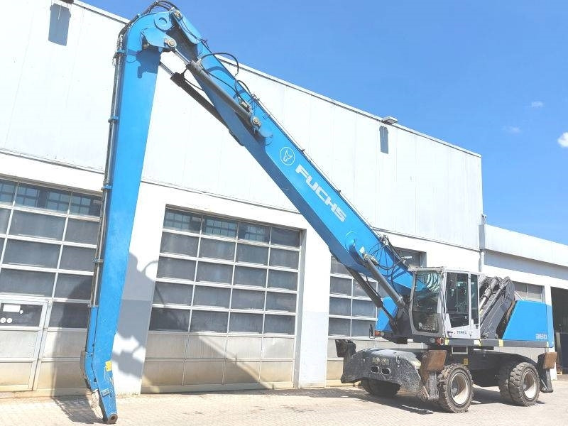 Fuchs MHL 360 F - حفارة النقل والشحن: صور 2 Fuchs MHL 360 F - حفارة النقل والشحن: صور 2