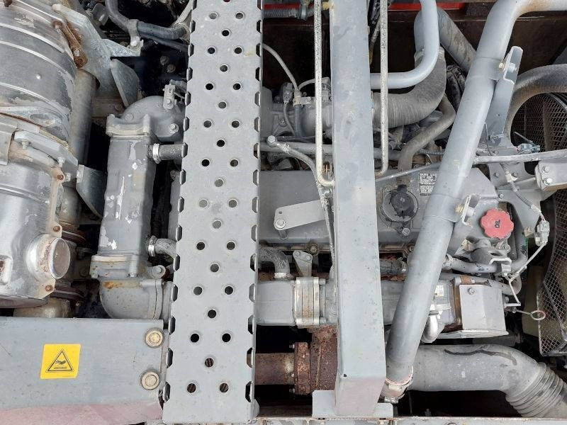 حفارة النقل والشحن Hitachi KTEG KMC400-6: صور 7