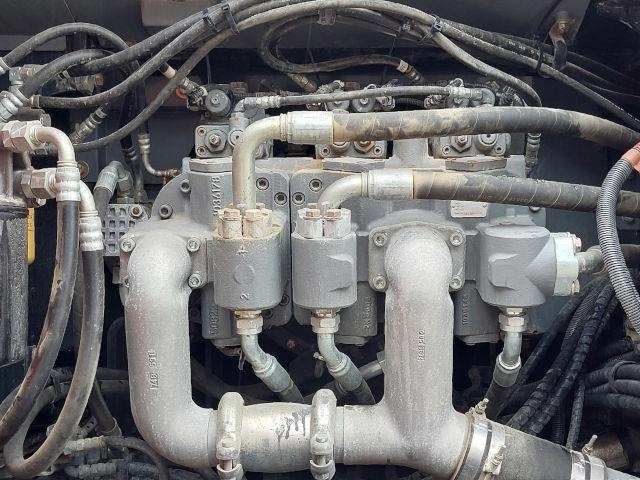 حفارة النقل والشحن Hitachi KTEG KMC400-6: صور 9