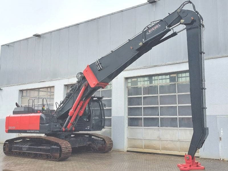 Hitachi KTEG KMC400-6 - حفارة النقل والشحن: صور 4 Hitachi KTEG KMC400-6 - حفارة النقل والشحن: صور 4