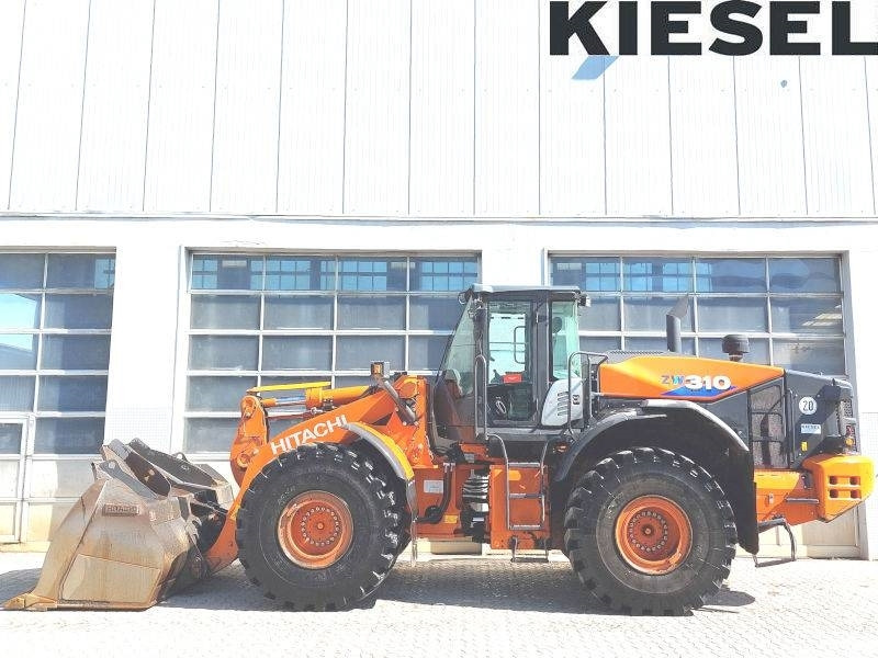 Hitachi ZW 310-6 - اللودر بعجل: صور 1 Hitachi ZW 310-6 - اللودر بعجل: صور 1