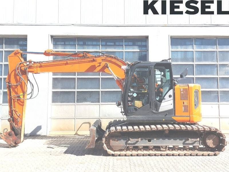Hitachi ZX 135 US-6 - حفارات زحافة: صور 1 Hitachi ZX 135 US-6 - حفارات زحافة: صور 1