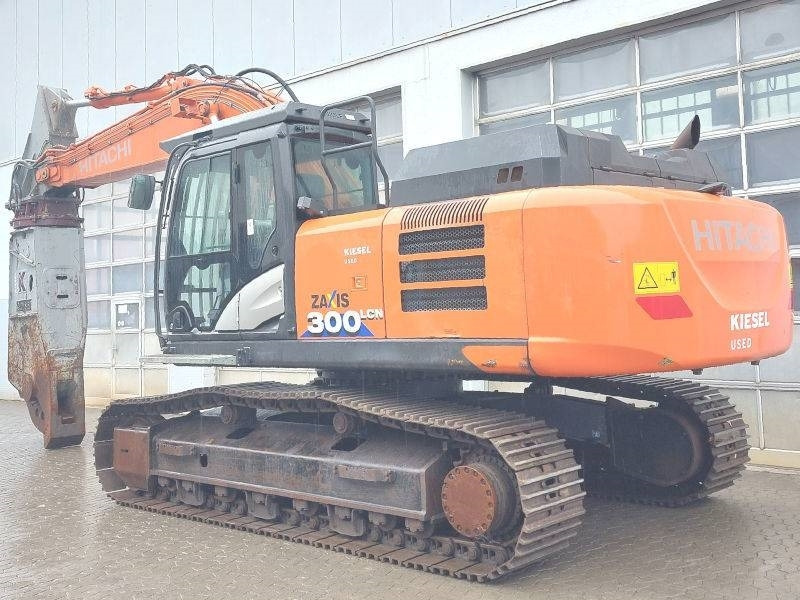 Hitachi ZX 300 LCN-6 - هدم: صور 3 Hitachi ZX 300 LCN-6 - هدم: صور 3