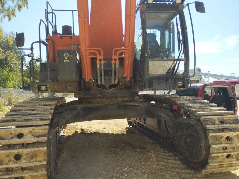 Hitachi ZX 690 LCH-7 - حفارات زحافة: صور 3 Hitachi ZX 690 LCH-7 - حفارات زحافة: صور 3