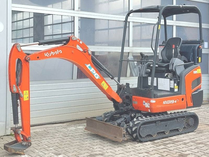 Kubota KX019-4 LPG  - حفارة مصغرة: صور 2 Kubota KX019-4 LPG  - حفارة مصغرة: صور 2