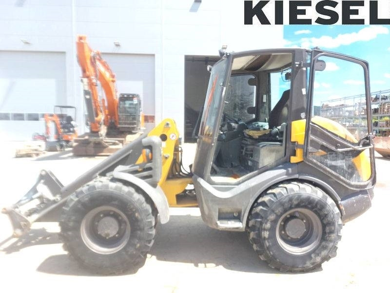 Mecalac AX 1000 - اللودر بعجل: صور 1 Mecalac AX 1000 - اللودر بعجل: صور 1