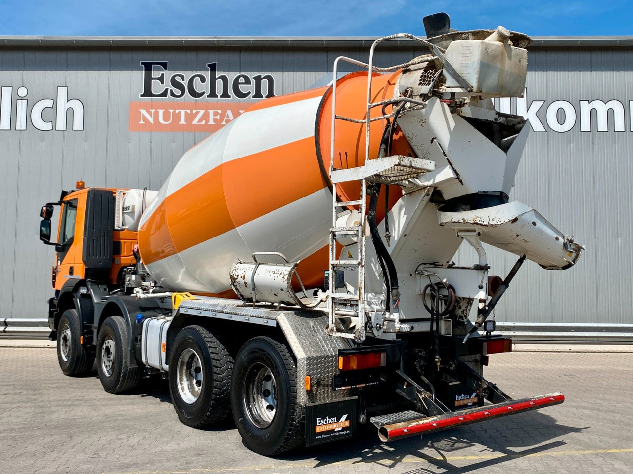 Iveco Trakker AD 340 TB 400/8x4 | 9m³ Liebherr*Navi*AC - شاحنة خلاطة خرسانة: صور 3 Iveco Trakker AD 340 TB 400/8x4 | 9m³ Liebherr*Navi*AC - شاحنة خلاطة خرسانة: صور 3