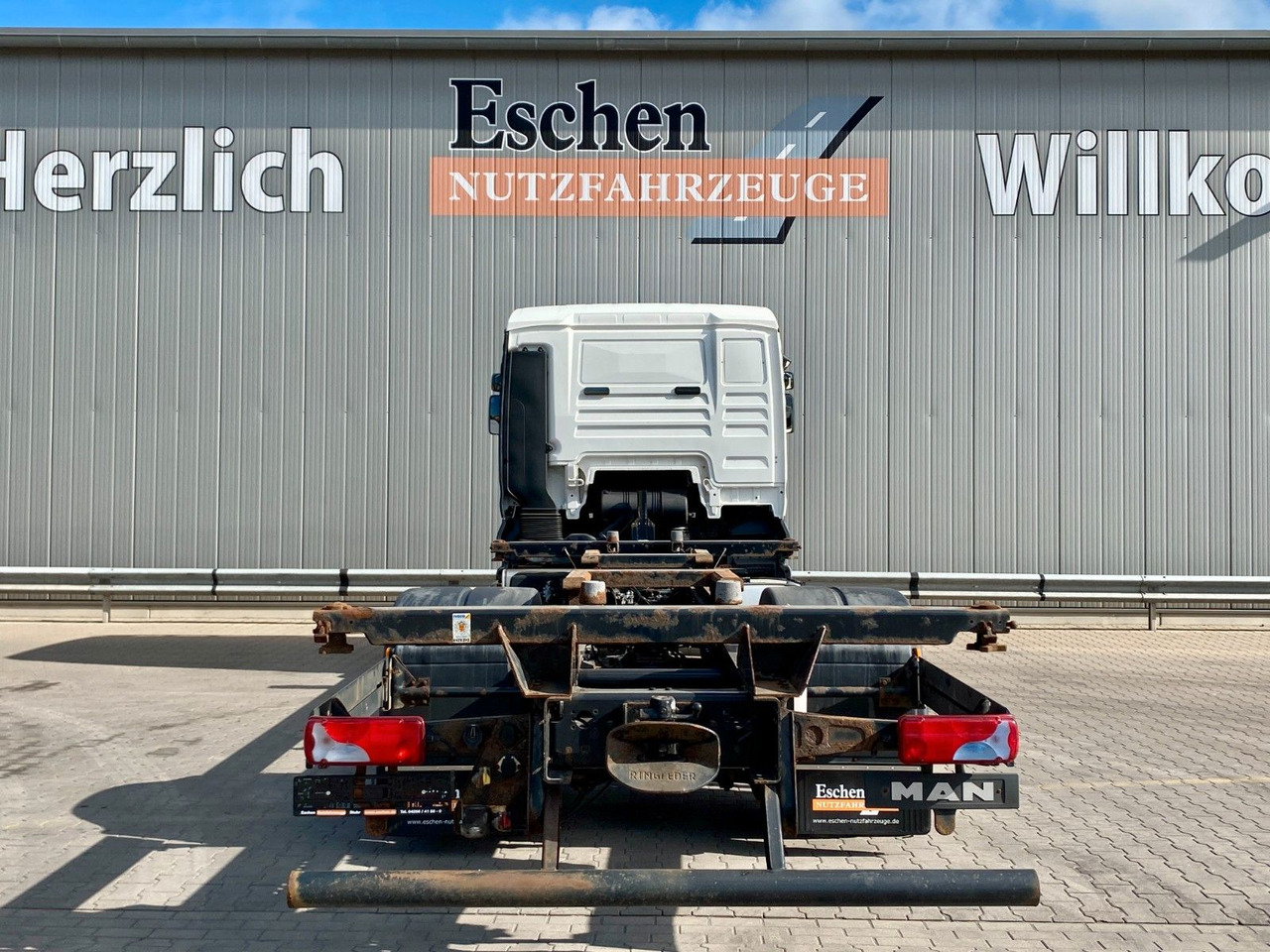MAN TGA 18.350 LL Fahrschule*Driving school*5 Sitze MAN TGA 18.350 LL Fahrschule*Driving school*5 Sitze - شاحنات مسطحة: صور 4 MAN TGA 18.350 LL Fahrschule*Driving school*5 Sitze MAN TGA 18.350 LL Fahrschule*Driving school*5 Sitze - شاحنات مسطحة: صور 4