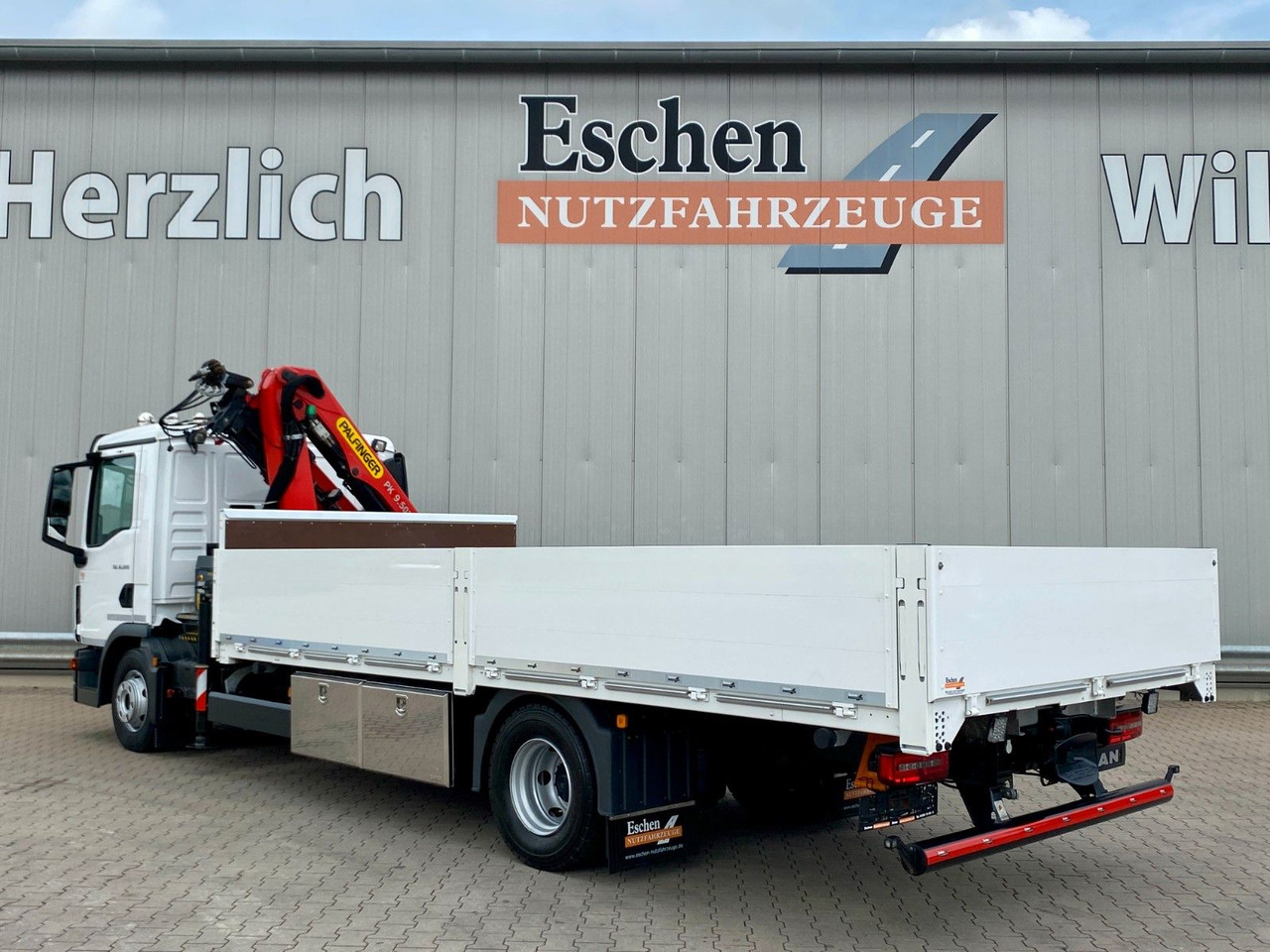 MAN TGL 12.220 | Palfinger PK 9.501*5+6. Kreis*Navi - شاحنات مسطحة, شاحنة كرين: صور 3 MAN TGL 12.220 | Palfinger PK 9.501*5+6. Kreis*Navi - شاحنات مسطحة, شاحنة كرين: صور 3