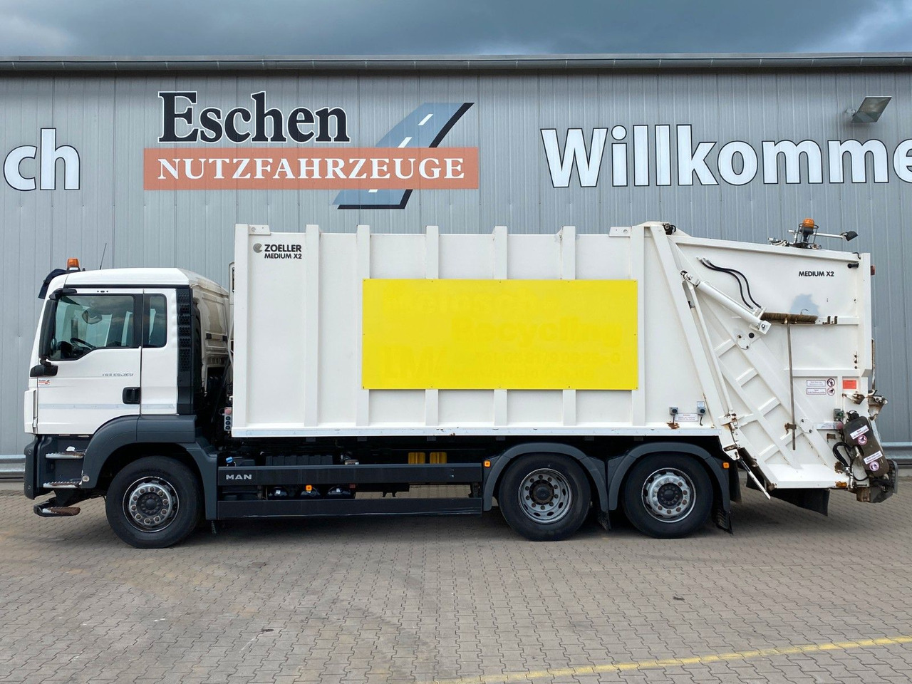 MAN TGS 26.320 6x2-4 | Zöller Medium X2EC24*3x Sitze - شاحنة القمامة: صور 2 MAN TGS 26.320 6x2-4 | Zöller Medium X2EC24*3x Sitze - شاحنة القمامة: صور 2