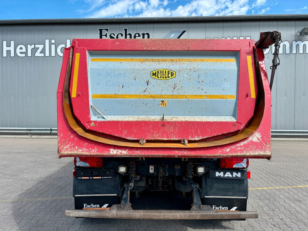 MAN TGS 35.420 8x4 BL | MEILLER*Rollplane*Navi*Klima - قلابات: صور 5 MAN TGS 35.420 8x4 BL | MEILLER*Rollplane*Navi*Klima - قلابات: صور 5