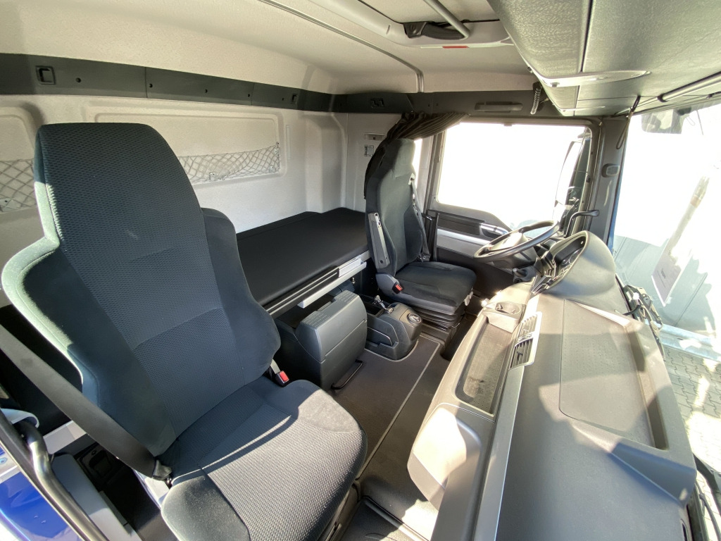شاحنة جرار MAN TGX 18.400 4x2 BLS / Palfinger PK15500 Kran: صور 13
