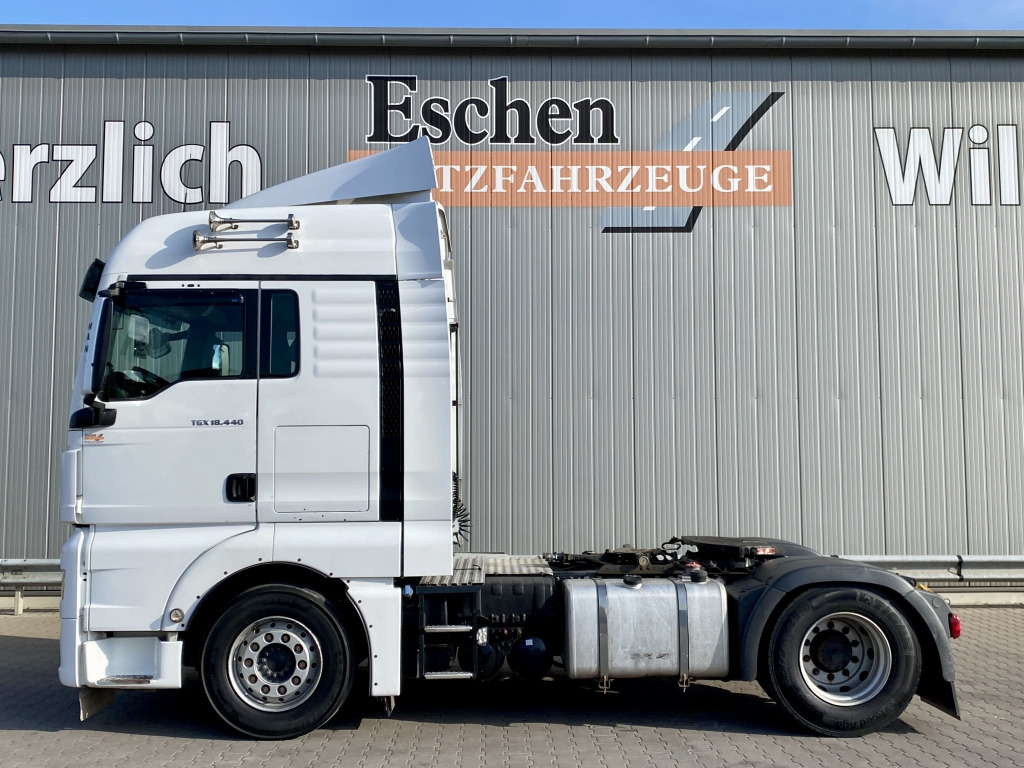 MAN TGX 18.440 4x2 BLS - شاحنة جرار: صور 2 MAN TGX 18.440 4x2 BLS - شاحنة جرار: صور 2