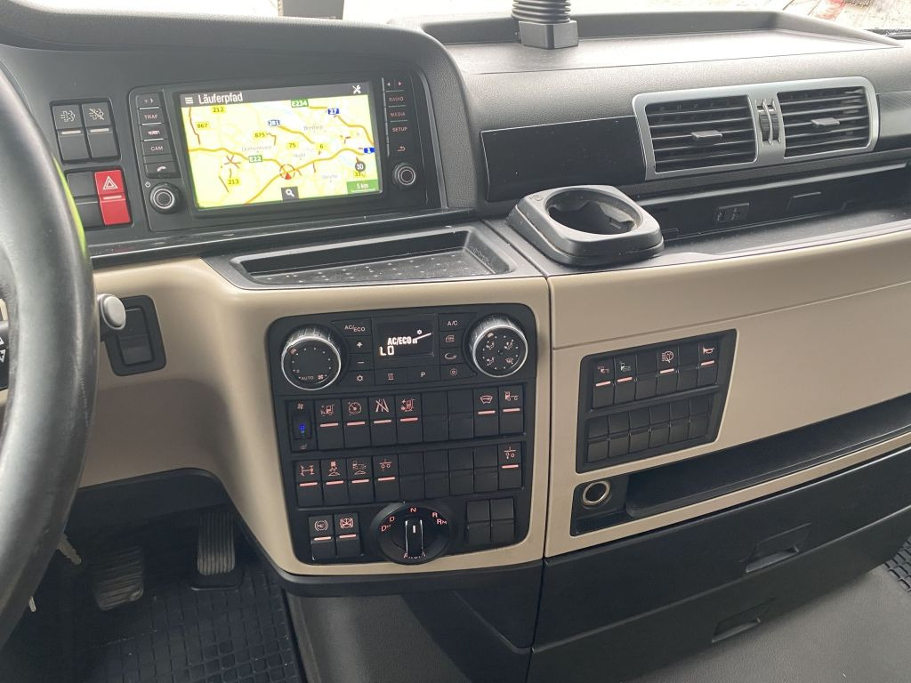 MAN TGX 18.500 LLS| XXL*Retarder*Navi*Standklima*ACC - شاحنة جرار: صور 5 MAN TGX 18.500 LLS| XXL*Retarder*Navi*Standklima*ACC - شاحنة جرار: صور 5
