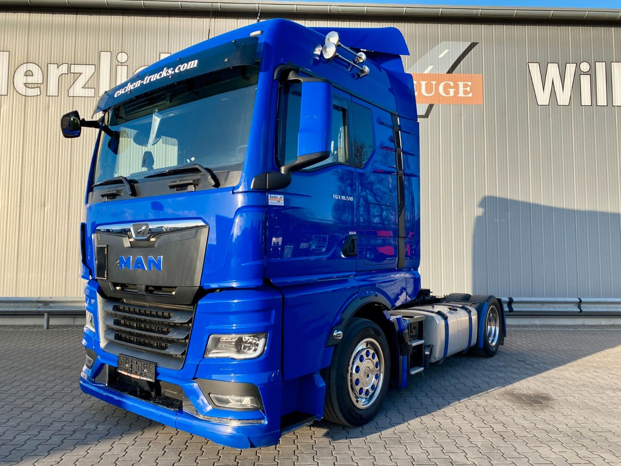 MAN TGX 18.510 |TG3*GM-Kabine*Retarder*ACC*Navi*1.Hd - شاحنة جرار: صور 1 MAN TGX 18.510 |TG3*GM-Kabine*Retarder*ACC*Navi*1.Hd - شاحنة جرار: صور 1