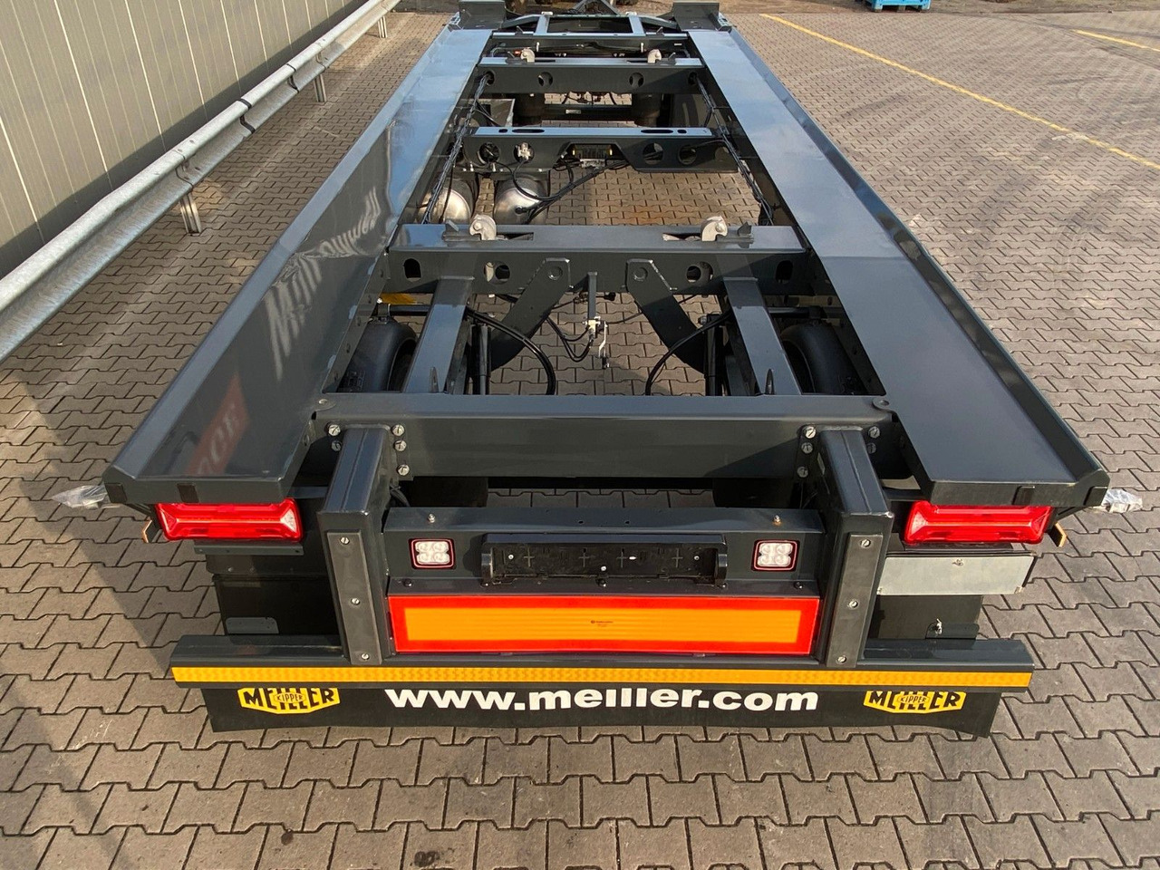 Meiller MG 18 ZO 5,4 | NEU*Werkzeugkasten - مقطورة هوك ليفت/ لود لوجر: صور 5 Meiller MG 18 ZO 5,4 | NEU*Werkzeugkasten - مقطورة هوك ليفت/ لود لوجر: صور 5