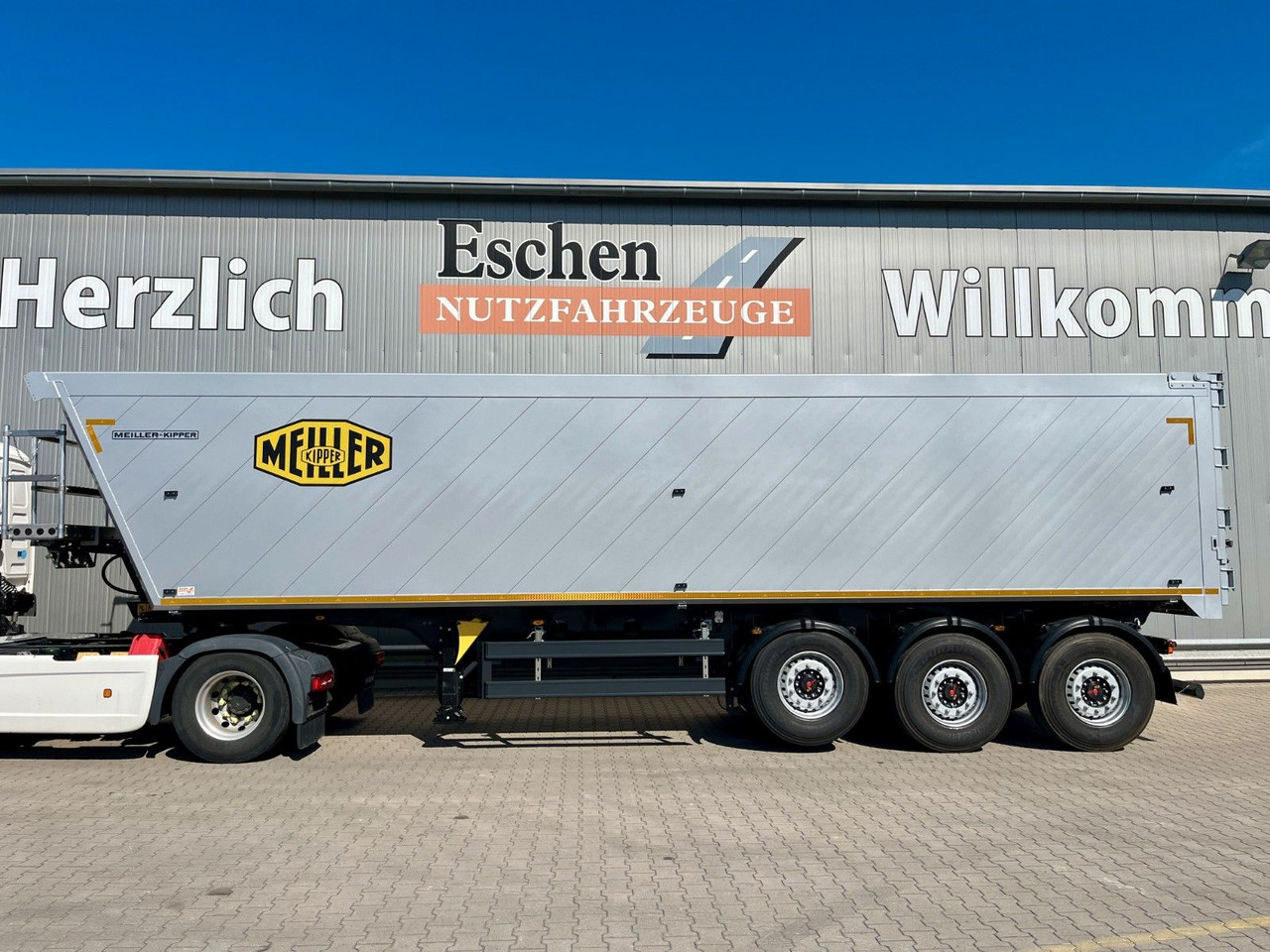 Meiller MHKA 45/3 Getreide 49m³ ALU*7mm Boden*Lift*Plane - قلابة نصف مقطورة: صور 2 Meiller MHKA 45/3 Getreide 49m³ ALU*7mm Boden*Lift*Plane - قلابة نصف مقطورة: صور 2