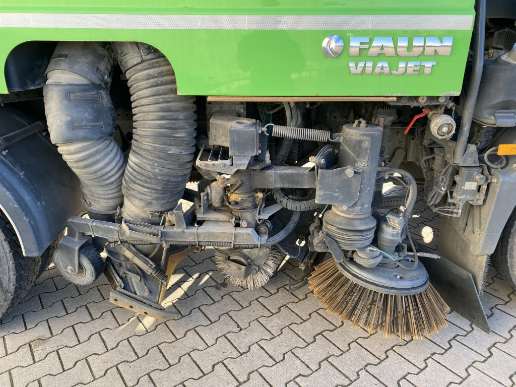 Mercedes-Benz 1323 LKO Atego - سياره كنس شوارع: صور 3 Mercedes-Benz 1323 LKO Atego - سياره كنس شوارع: صور 3