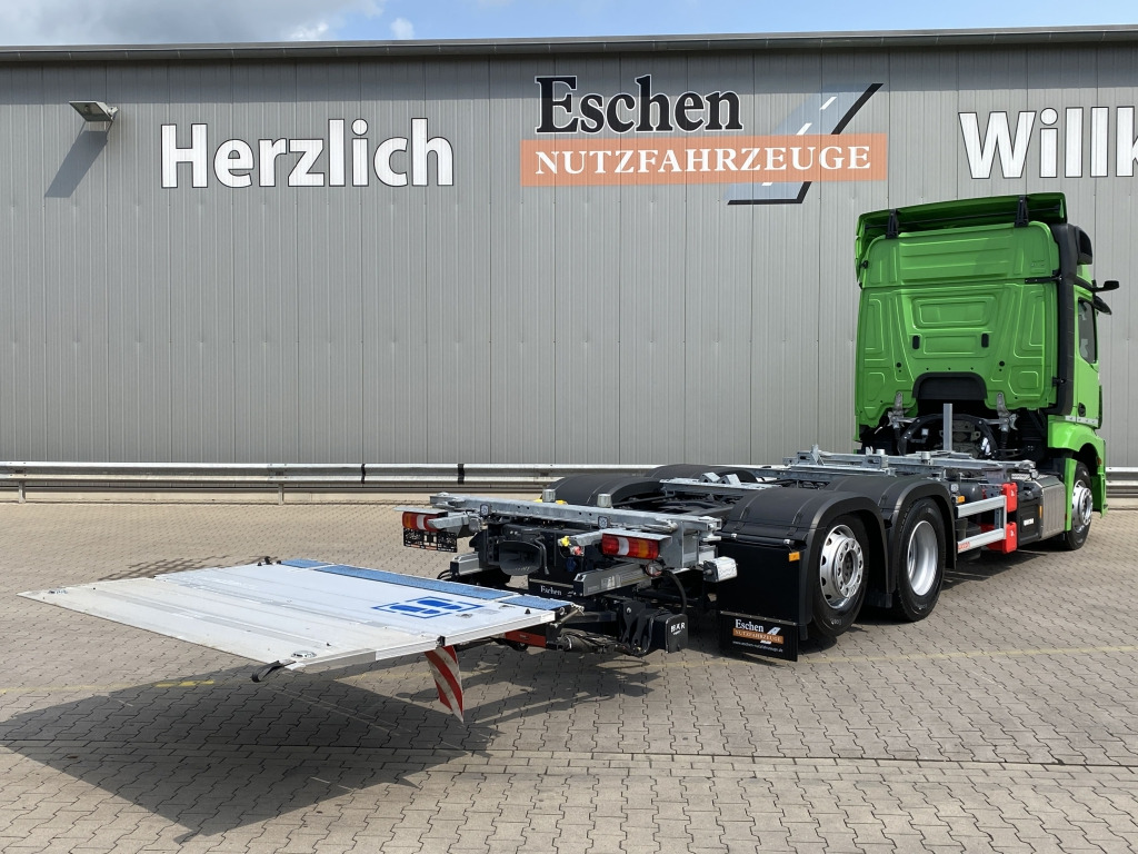 Mercedes-Benz 2542 LL 6x2 Actros 5 / BÄR-LBW - شاحنات الحاويات/ جسم علوي قابل للتغيير شاحنة: صور 5 Mercedes-Benz 2542 LL 6x2 Actros 5 / BÄR-LBW - شاحنات الحاويات/ جسم علوي قابل للتغيير شاحنة: صور 5