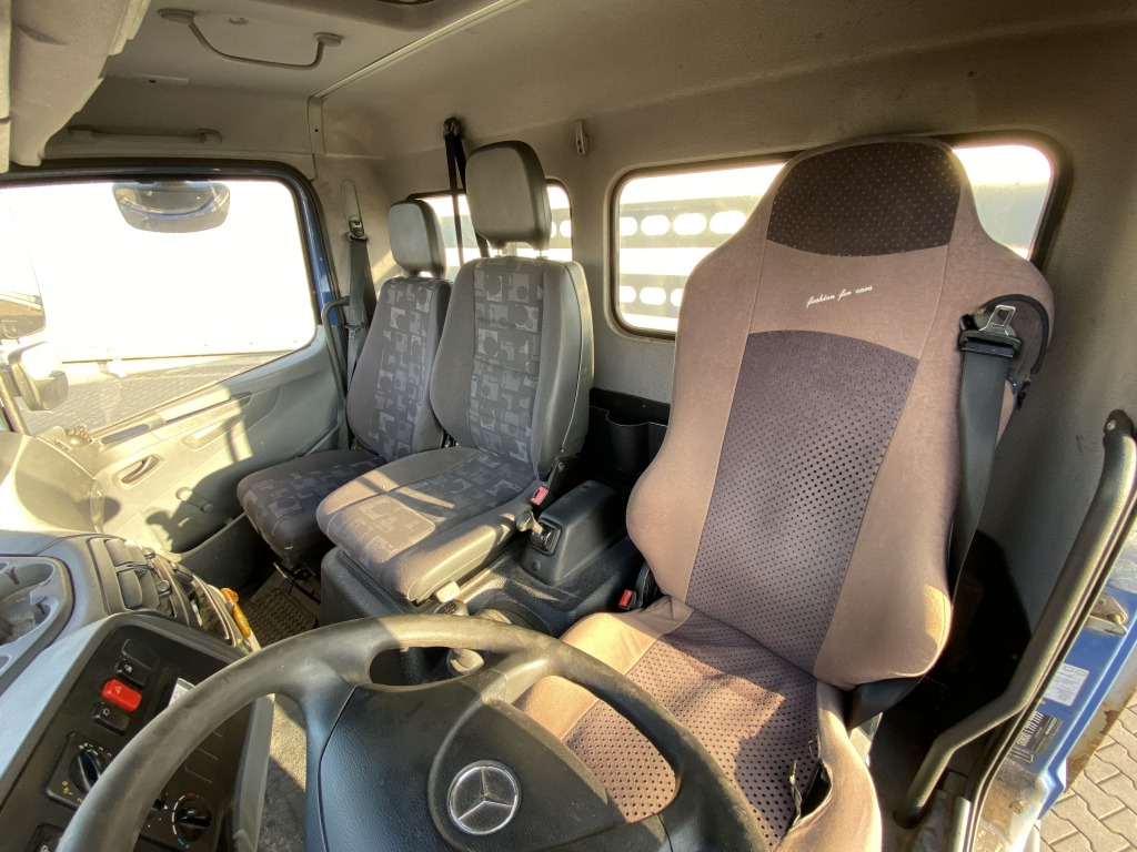 Mercedes-Benz 818 Atego - شاحنات مسطحة: صور 4 Mercedes-Benz 818 Atego - شاحنات مسطحة: صور 4