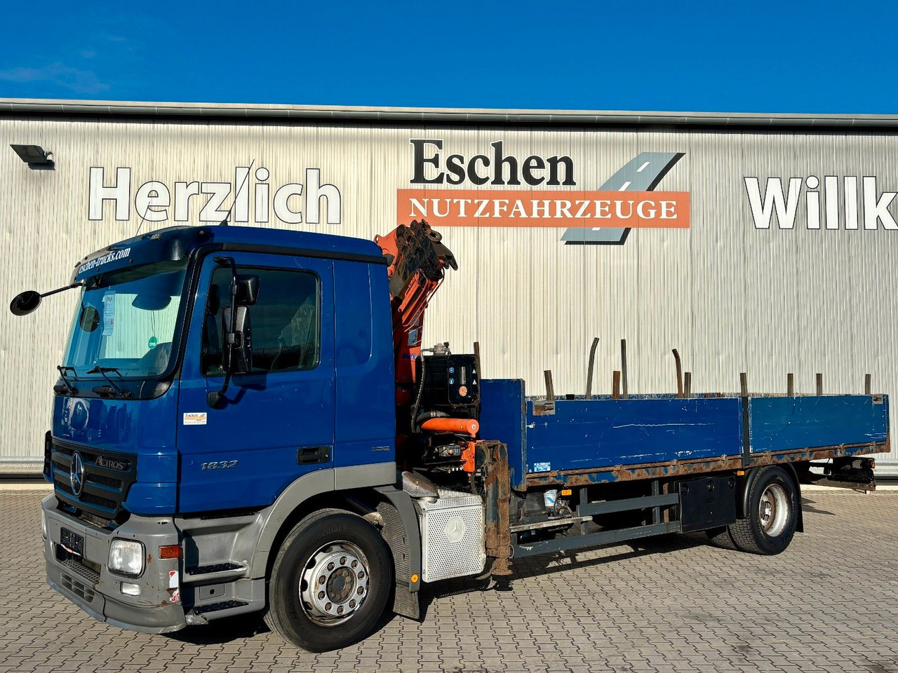 Mercedes-Benz Actros 1832 I Terex 85.2A3*9,10m*Telligent*Klima - شاحنات مسطحة, شاحنة كرين: صور 1 Mercedes-Benz Actros 1832 I Terex 85.2A3*9,10m*Telligent*Klima - شاحنات مسطحة, شاحنة كرين: صور 1