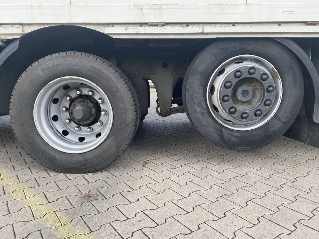 Scania 114 G 340 / 6x2 BL - شاحنة ستارة: صور 3 Scania 114 G 340 / 6x2 BL - شاحنة ستارة: صور 3