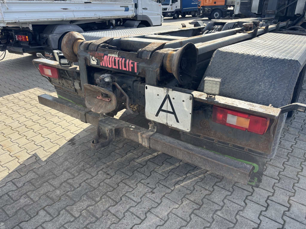 Volvo FM 6x2 Abrollkipper - شاحنة ذات الخطاف: صور 2 Volvo FM 6x2 Abrollkipper - شاحنة ذات الخطاف: صور 2