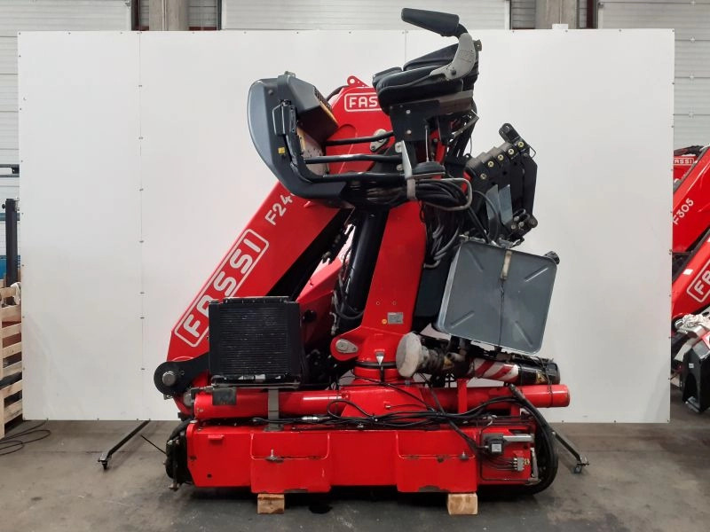 Grúa Fassi F245A2.26 E-Dynamic - ونش كرين - شاحنة: صور 3 Grúa Fassi F245A2.26 E-Dynamic - ونش كرين - شاحنة: صور 3