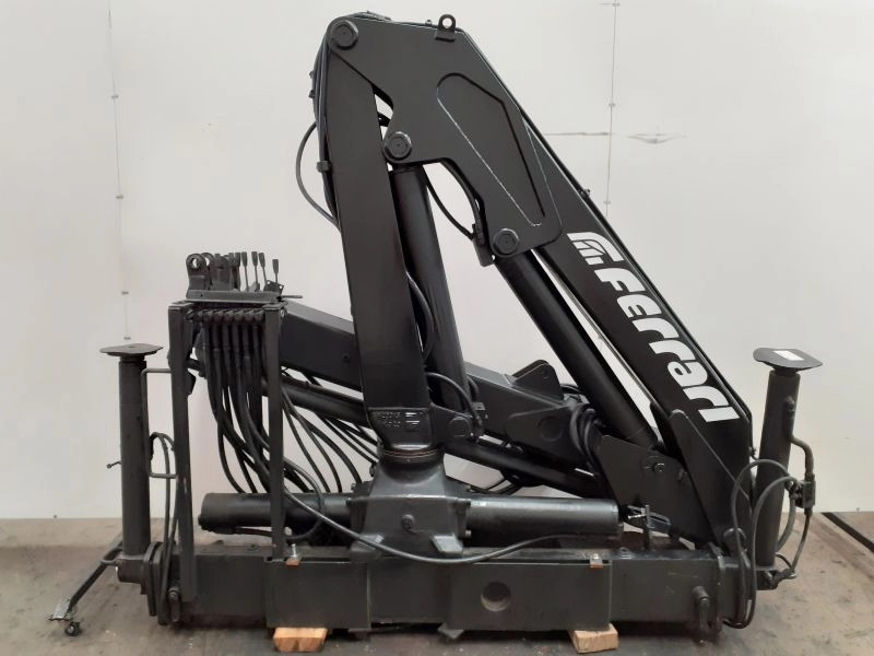 Grúa Ferrari F708 - ونش كرين - شاحنة: صور 2 Grúa Ferrari F708 - ونش كرين - شاحنة: صور 2