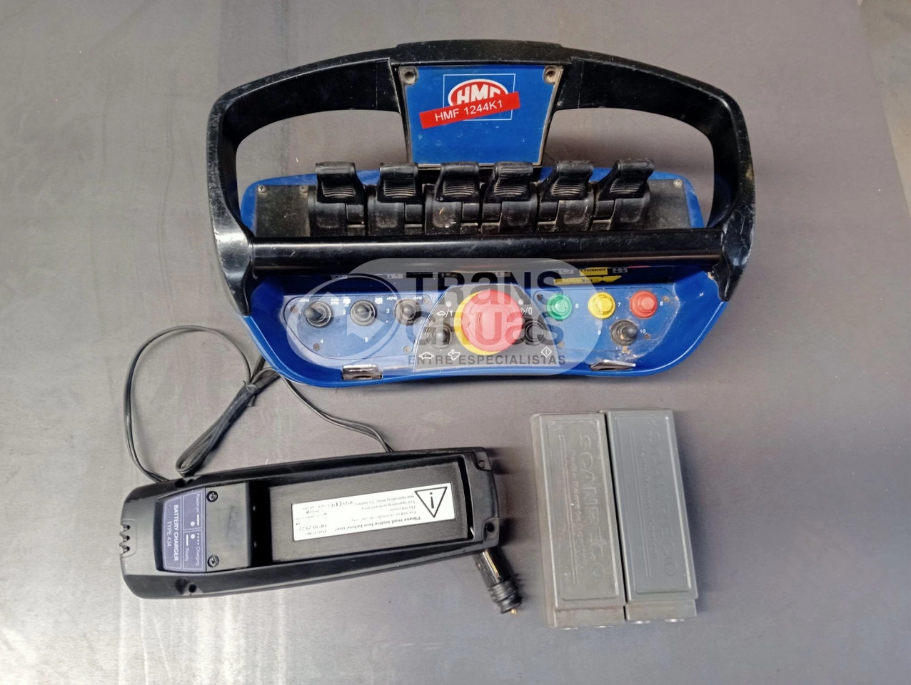 Grúa HMF 1244-Z1 - ونش كرين - شاحنة: صور 4 Grúa HMF 1244-Z1 - ونش كرين - شاحنة: صور 4