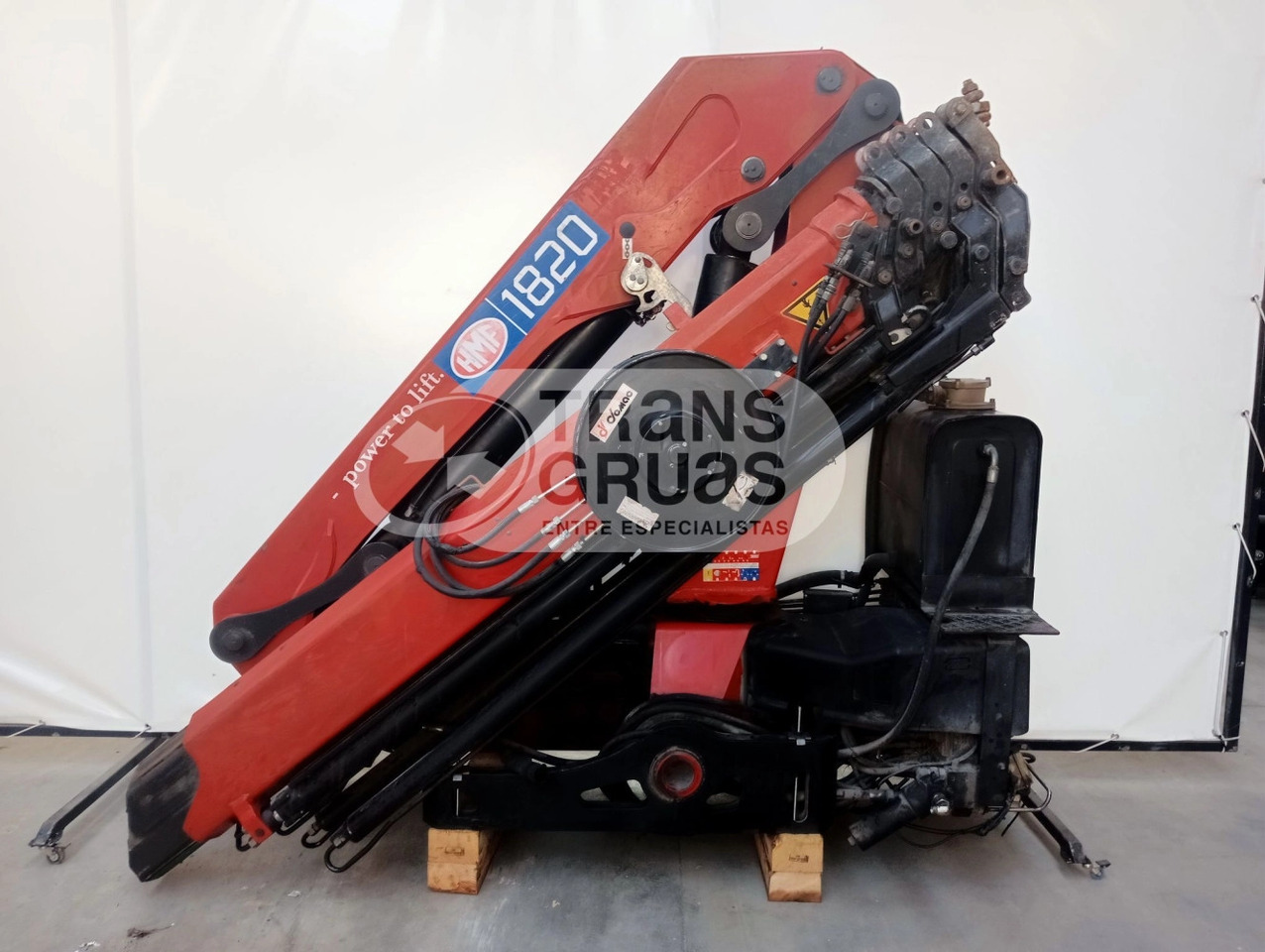 Grúa HMF 1820-K5 - ونش كرين - شاحنة: صور 3 Grúa HMF 1820-K5 - ونش كرين - شاحنة: صور 3