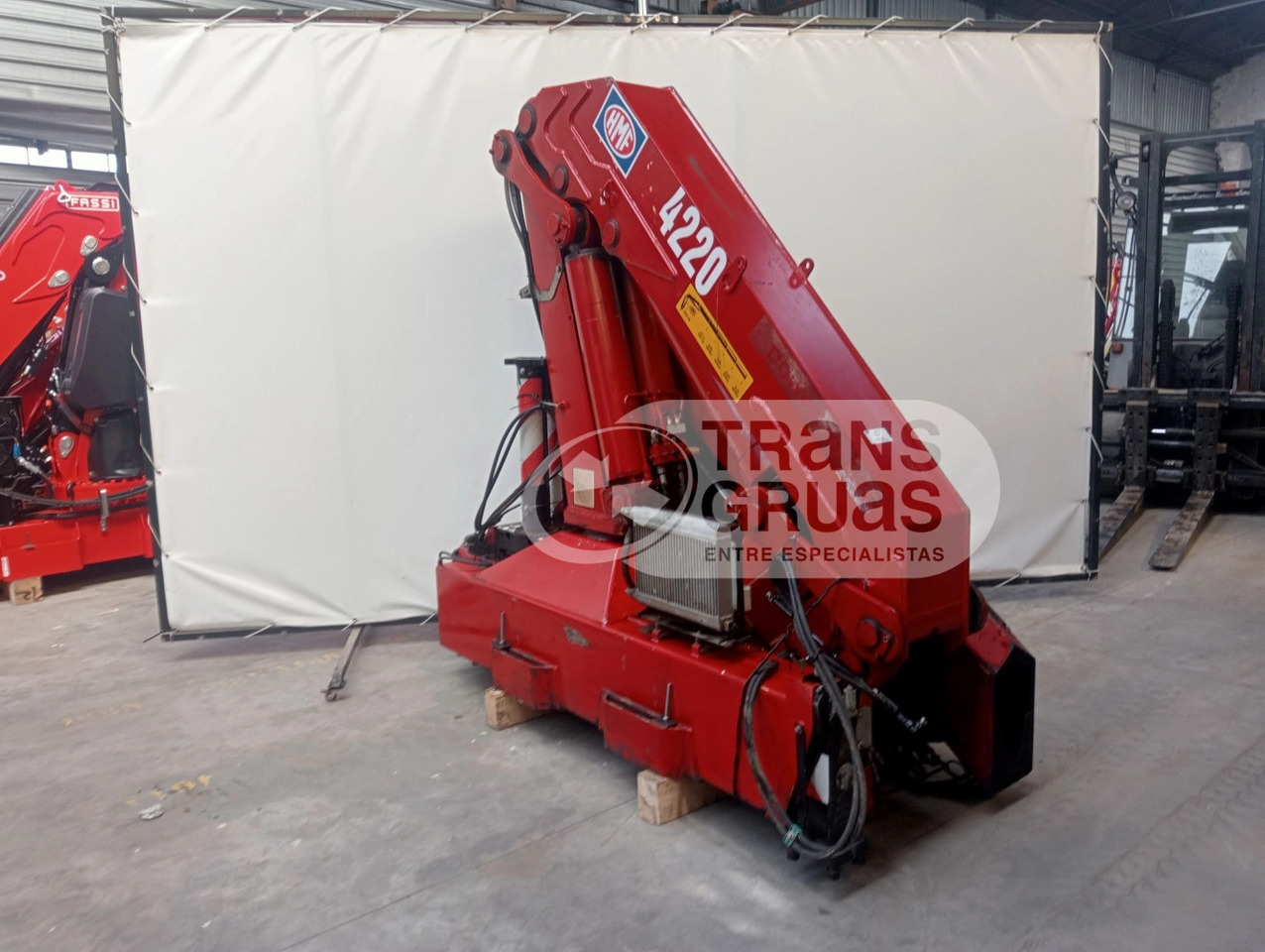 Grúa HMF 4220 K4 - ونش كرين - شاحنة: صور 4 Grúa HMF 4220 K4 - ونش كرين - شاحنة: صور 4