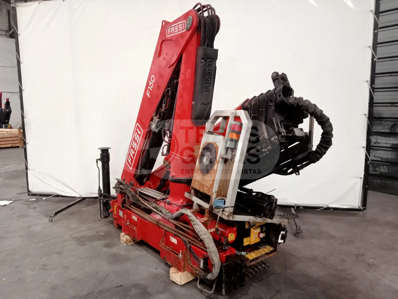 Grúa hidráulica Fassi F150A.25 - ونش كرين: صور 1 Grúa hidráulica Fassi F150A.25 - ونش كرين: صور 1