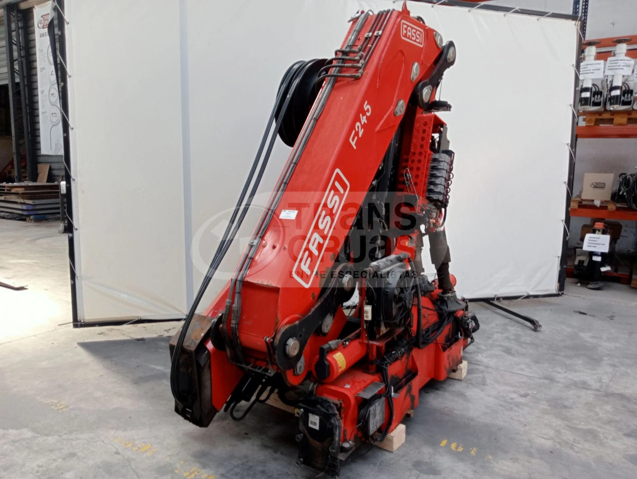 Grúa hidráulica Fassi F245A.2.26 E-Dynamic - ونش كرين: صور 3 Grúa hidráulica Fassi F245A.2.26 E-Dynamic - ونش كرين: صور 3