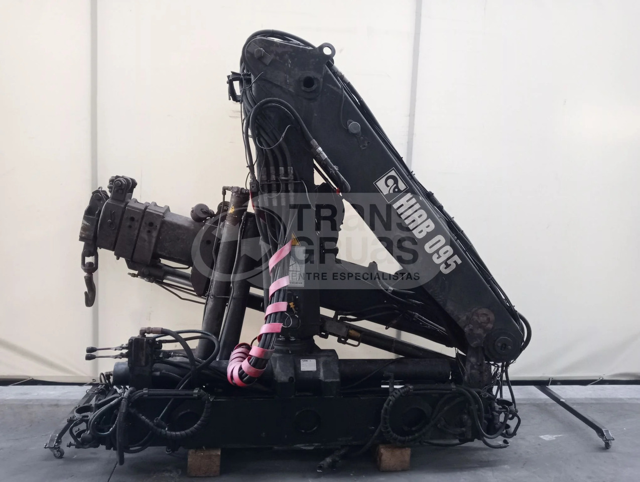 Grúa hidráulica Hiab 095-3 - ونش كرين: صور 1 Grúa hidráulica Hiab 095-3 - ونش كرين: صور 1