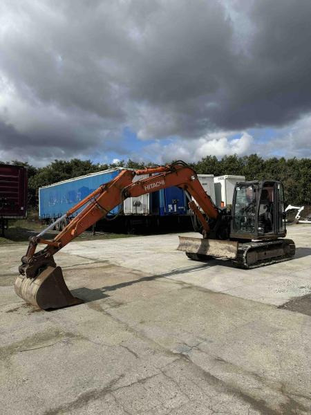 Hitachi ZX85USB-5A - حفارات زحافة: صور 5 Hitachi ZX85USB-5A - حفارات زحافة: صور 5