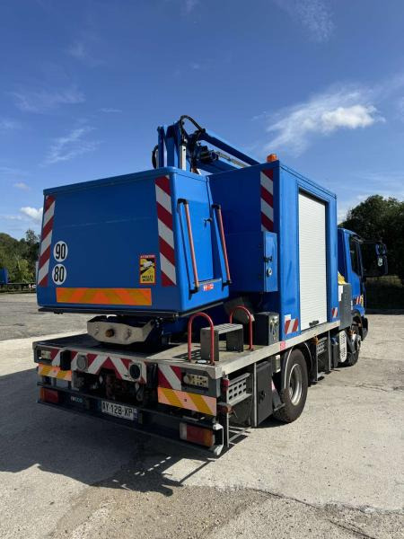 Iveco Eurocargo 100E18 - مصاعد الازدهار محمولة على شاحنة: صور 2 Iveco Eurocargo 100E18 - مصاعد الازدهار محمولة على شاحنة: صور 2