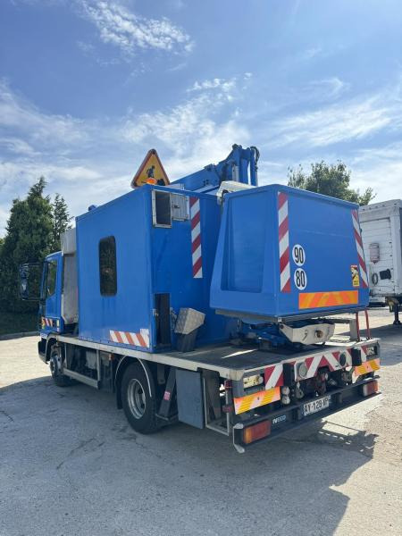 Iveco Eurocargo 100E18 - مصاعد الازدهار محمولة على شاحنة: صور 4 Iveco Eurocargo 100E18 - مصاعد الازدهار محمولة على شاحنة: صور 4