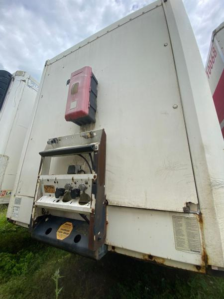 Krone - بصندوق مغلق نصف مقطورة: صور 1 Krone - بصندوق مغلق نصف مقطورة: صور 1