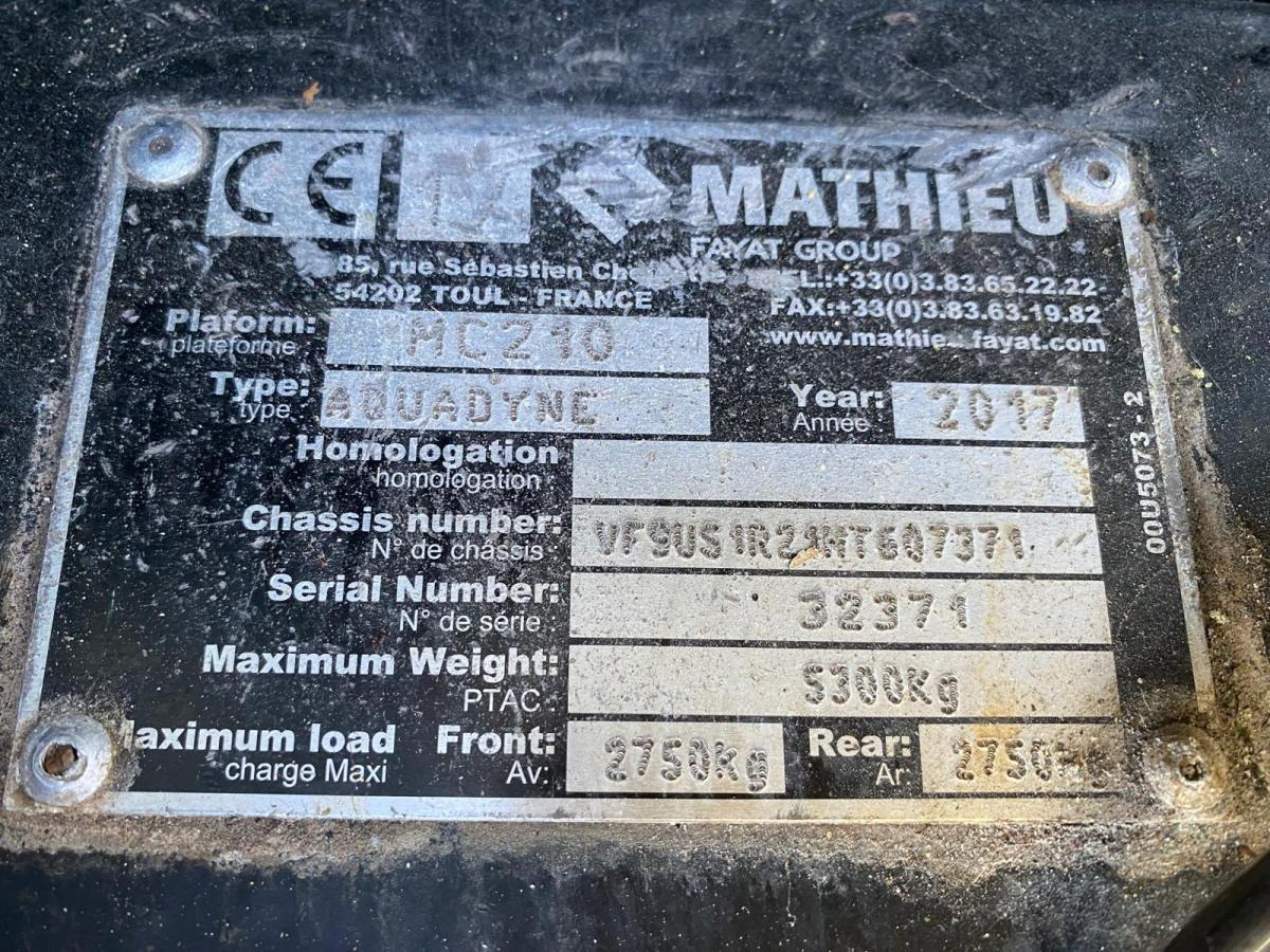 Mathieu Azura MC210 - سياره كنس شوارع: صور 2 Mathieu Azura MC210 - سياره كنس شوارع: صور 2