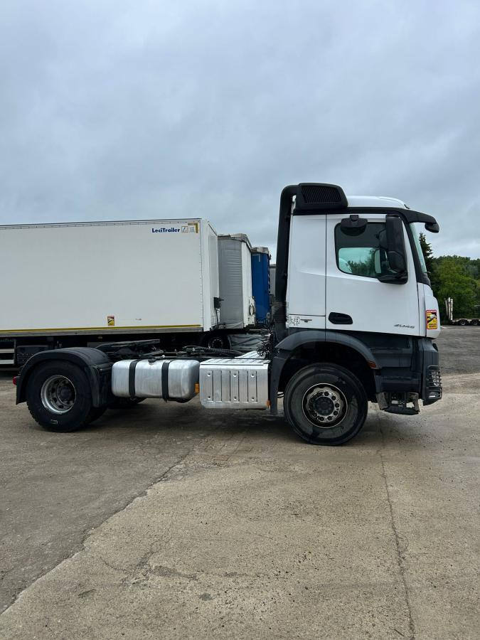 Mercedes Arocs 2045 - شاحنة جرار: صور 5 Mercedes Arocs 2045 - شاحنة جرار: صور 5
