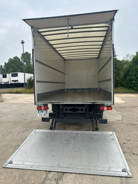 Mercedes Atego 816 - بصندوق مغلق شاحنة: صور 4 Mercedes Atego 816 - بصندوق مغلق شاحنة: صور 4