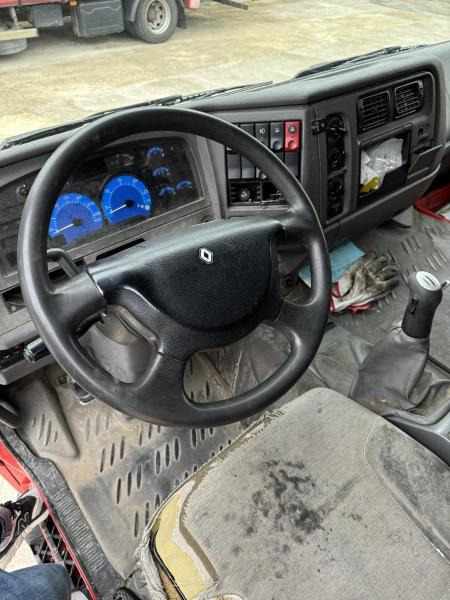 Renault Premium 420 DCI - شاحنة ستارة: صور 3 Renault Premium 420 DCI - شاحنة ستارة: صور 3