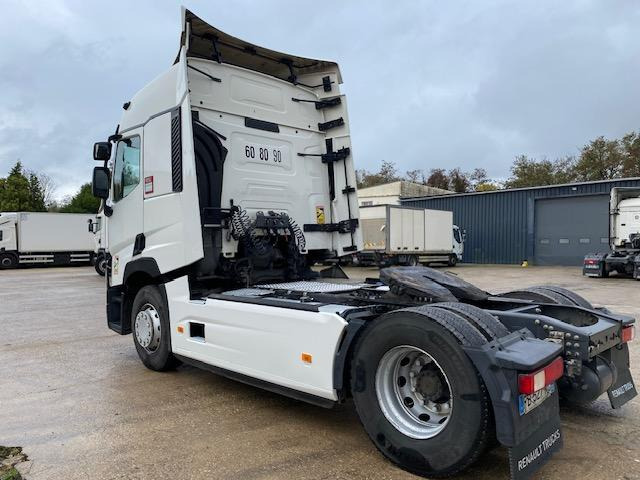 Renault T-Series 520 - شاحنة جرار: صور 4 Renault T-Series 520 - شاحنة جرار: صور 4