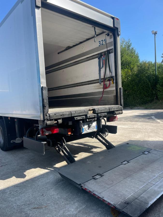 Scania P 320 - مبردة شاحنة: صور 4 Scania P 320 - مبردة شاحنة: صور 4