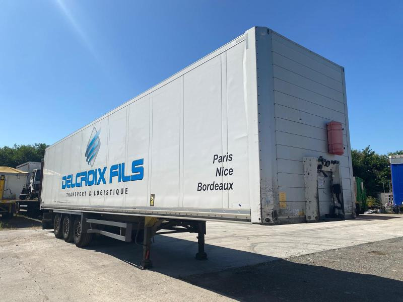Schmitz Cargobull - متساوي نصف مقطورة: صور 1 Schmitz Cargobull - متساوي نصف مقطورة: صور 1