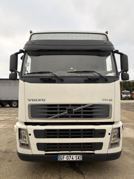 Volvo FH12 380 - شاحنة جرار: صور 2 Volvo FH12 380 - شاحنة جرار: صور 2