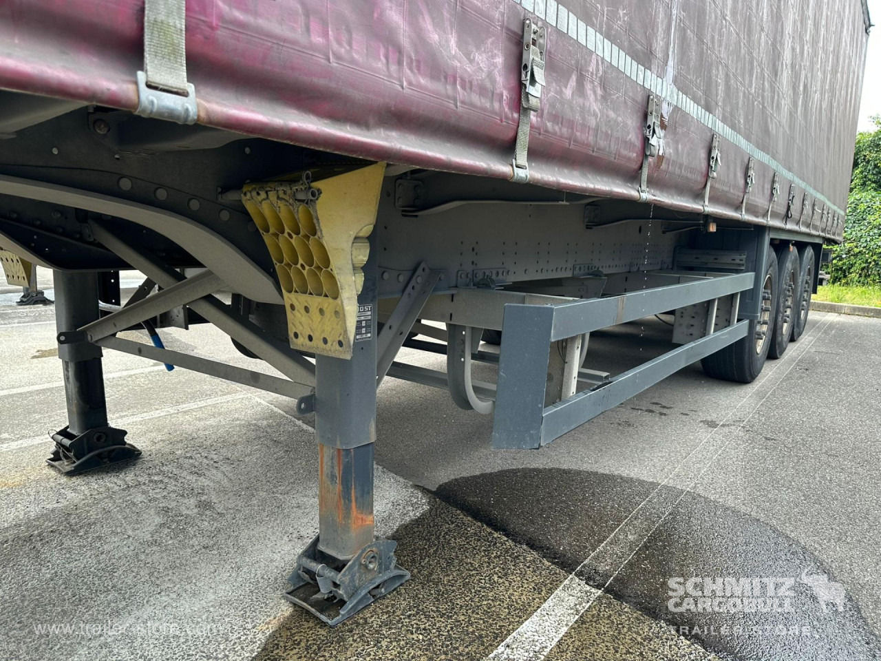 SCHMITZ Curtainsider Standard Taillift - الخيمة نصف مقطورة: صور 2 SCHMITZ Curtainsider Standard Taillift - الخيمة نصف مقطورة: صور 2