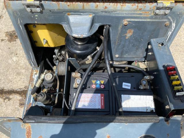 مداحل الأسفلت الصغيرة Bomag BW 850 T: صور 8 مداحل الأسفلت الصغيرة Bomag BW 850 T: صور 8