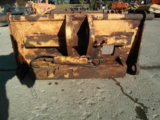 CASE 821 - Schnellwechsler Radlader - وصلة الربط للمعدات المعلقة - آلات البناء: صور 5 CASE 821 - Schnellwechsler Radlader - وصلة الربط للمعدات المعلقة - آلات البناء: صور 5